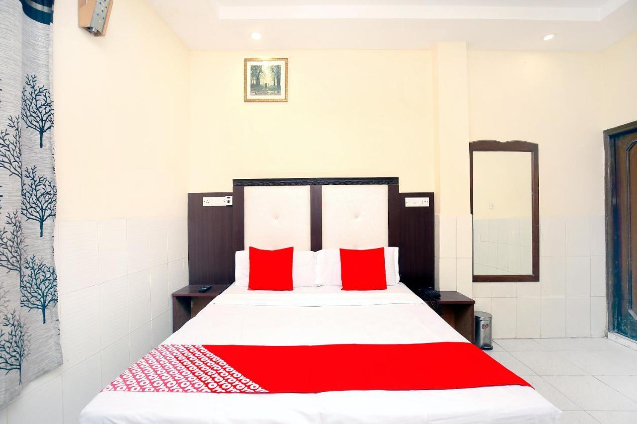 Oyo 2530 Surya Palace Chandigarh Luaran gambar